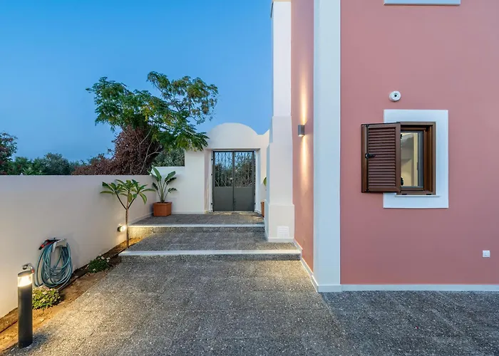 Latour Inspired By Elegance Villa *