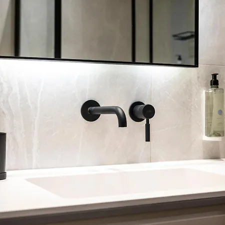 Latour Inspired By Elegance *