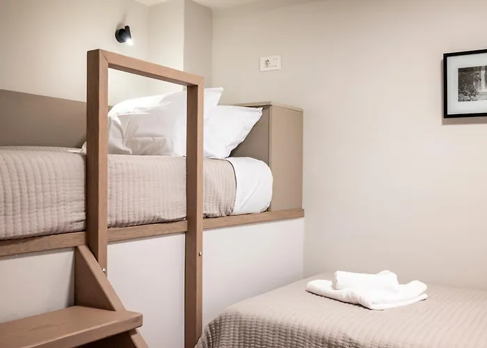 Latour Inspired By Elegance * Κως Πόλη